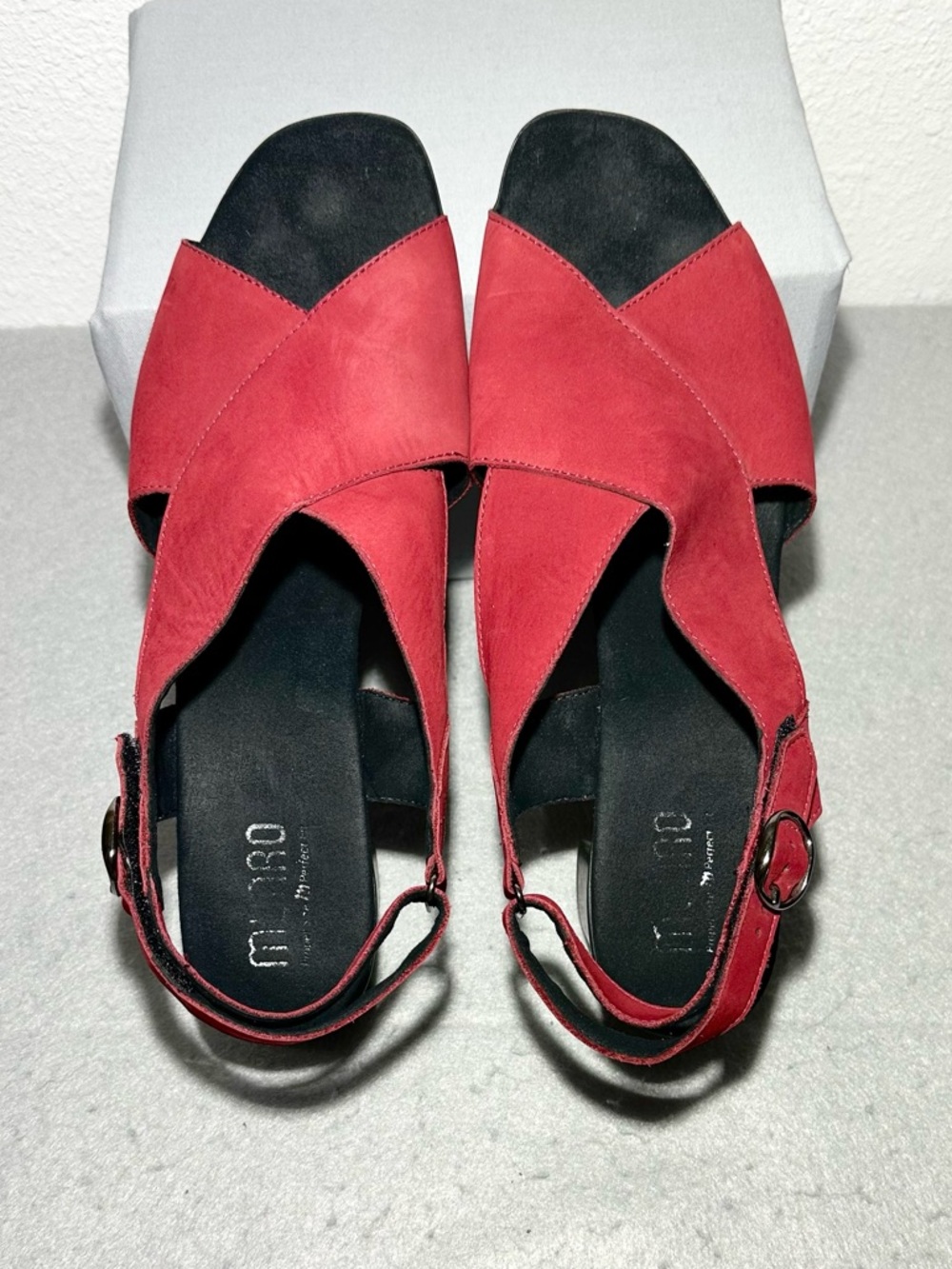Munro Laine Sling Back Sandals View 3